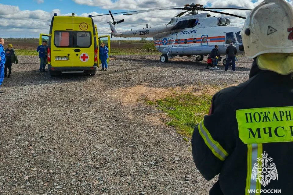 Пациентов доставили в детскую областную больницу. Фото: ГУ МЧС России по Тверской области