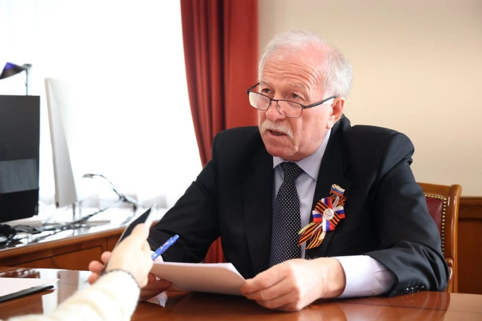 Николай Великдань рассказал о работе парламента. Фото: пресс-служба Думы Ставропольского края