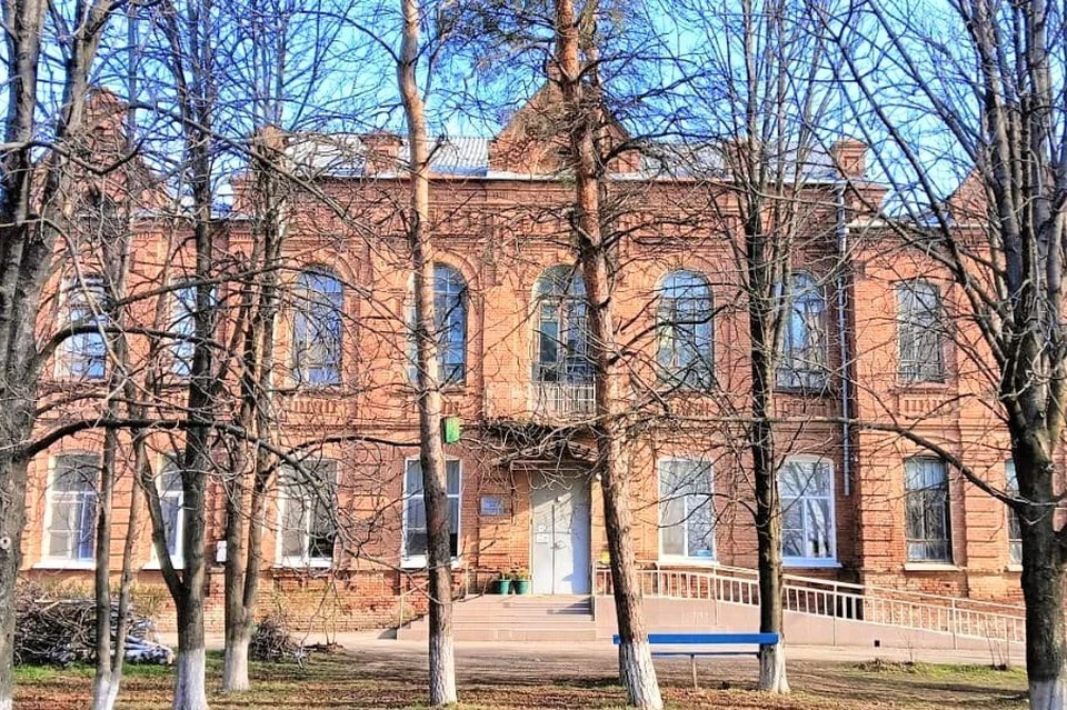 Здание школы. Фото: admkrai.krasnodar.ru