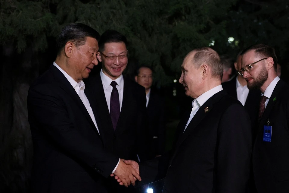 Путин назвал содержательными переговоры с председателем КНР Си Цзиньпином