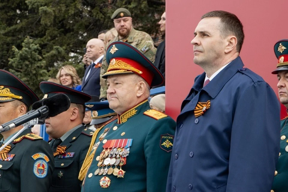 35 тысяч человек пришли на Парад Победы в Хабаровске Фото: Антон Шевченко, Ирина Фастовец