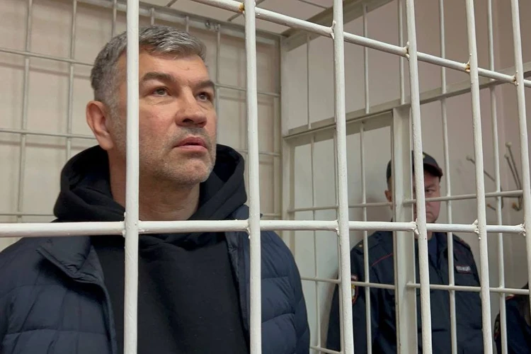 «В контрактах могла быть ошибка»: глава новосибирского Минпромторга пытался оправдаться на суде