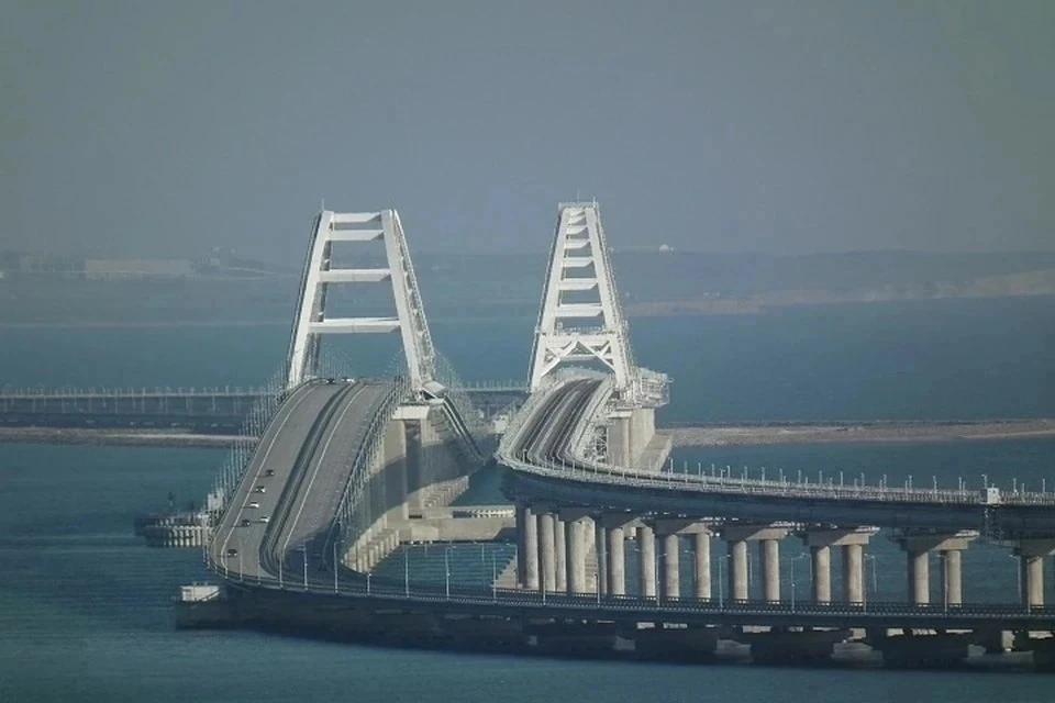 Перед Крымским мостом образовалась очередь на Кубани 16 мая