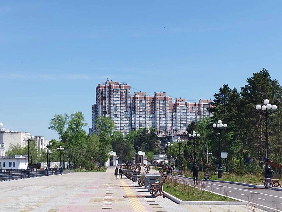 Верхний ярус хабаровской набережной открыт для прогулок