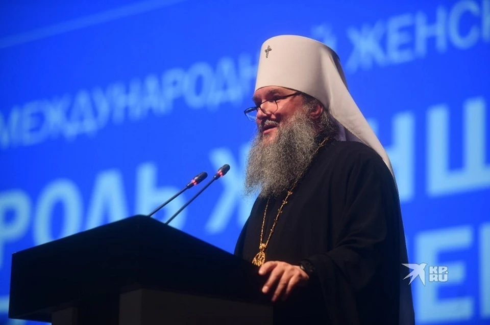 Митрополит Евгений отмечает. что перед ЕГЭ в храмы обращались родители и выпускники