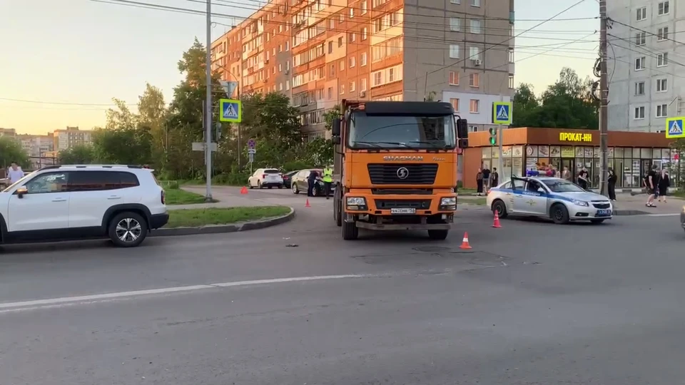 Пенсионерка погибла в ДТП с грузовиком в Нижнем Новгороде.