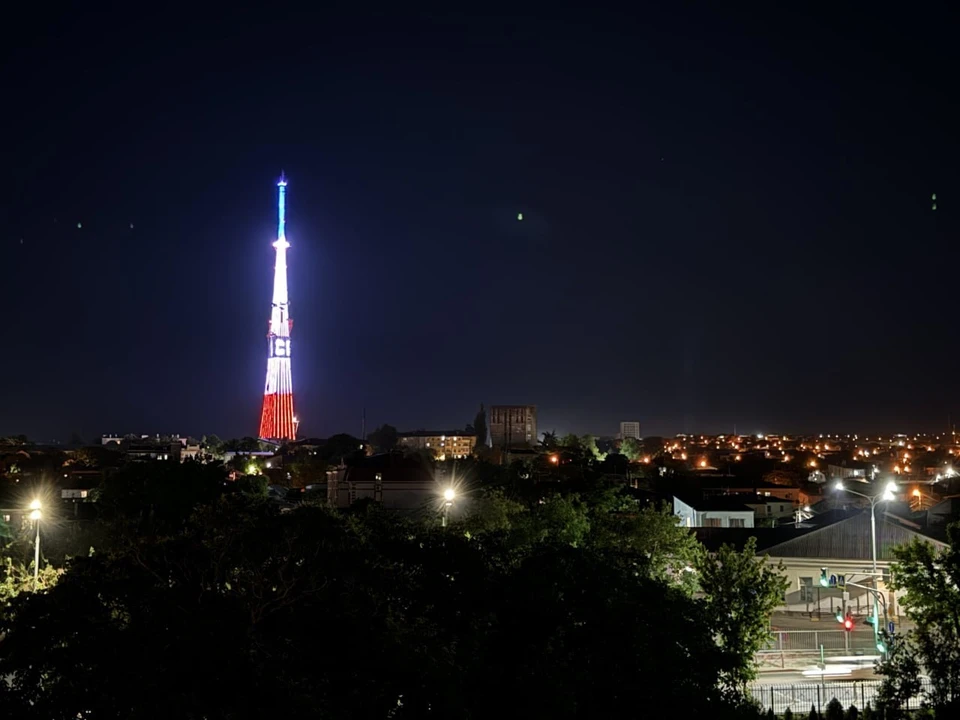 Праздничная подсветка будет работать с 21:00 до 23:00. Фото: Журналисты Крыма | СЖР