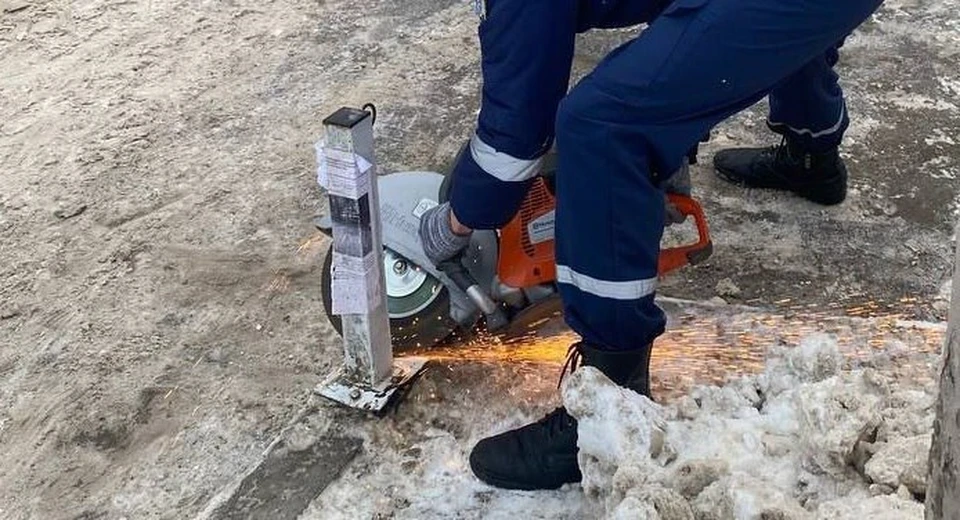 В Ульяновске уберут 3 незаконно установленных ограничителя парковки. ФОТО: тг-канал администрации Ульяновска