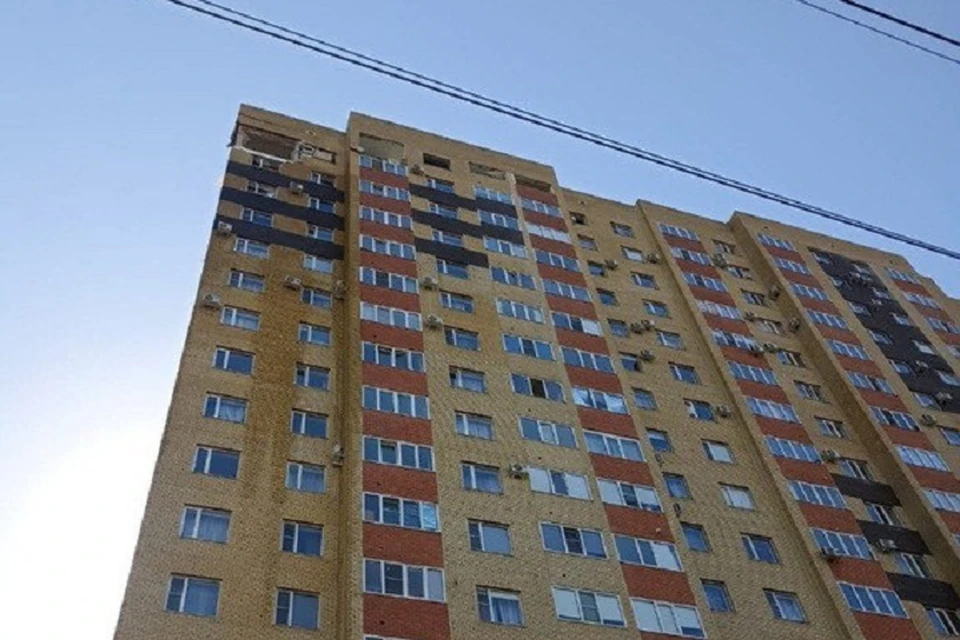 Также будут выделены деньги на ремонтно-восстановительные работы многоэтажки по ул. Тухачевского. Фото: пресс-службы администрации города.