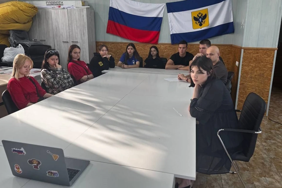 Известный журналист России провел мастер-класс для активистов Движения Первых Фото: Движение Первых ХО