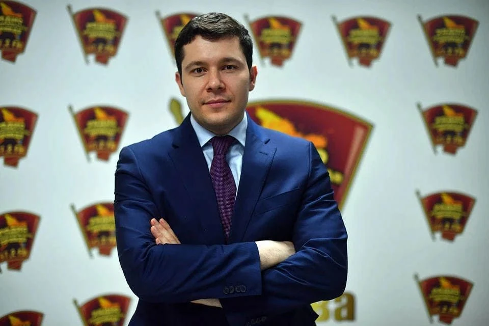 Глава Минпромторга Алиханов проехался на новом пикапе Sollers ST9