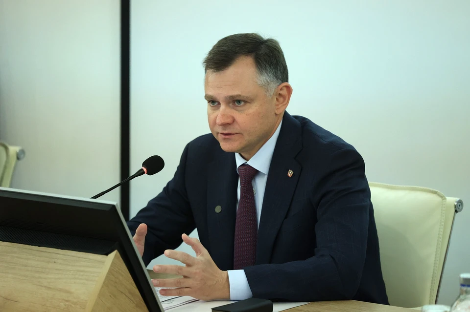 Глава Дона выразил соболезнования семьям погибших и обратился со словами поддержки к раненым во время ЧП. Фото: пресс-служба губернатора Ростовской области