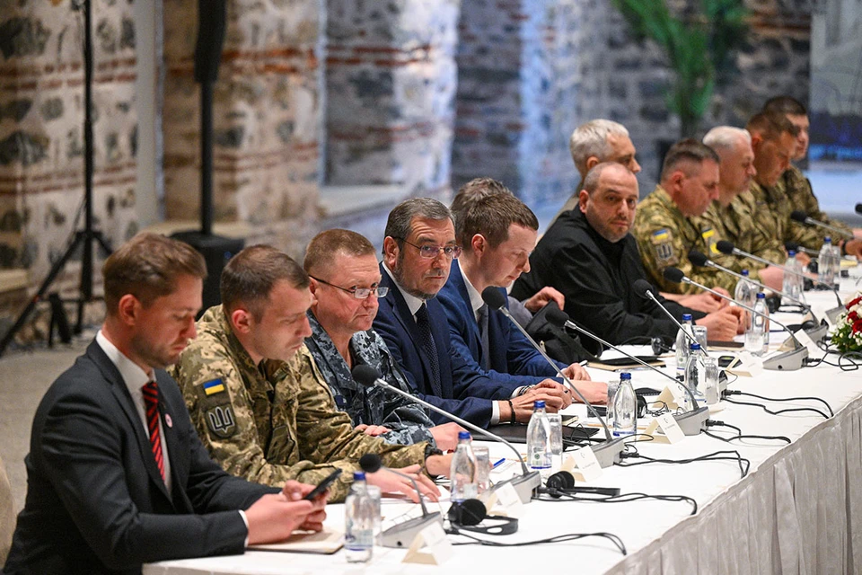 Мединский: Украина передала России меморандум по урегулированию конфликта
