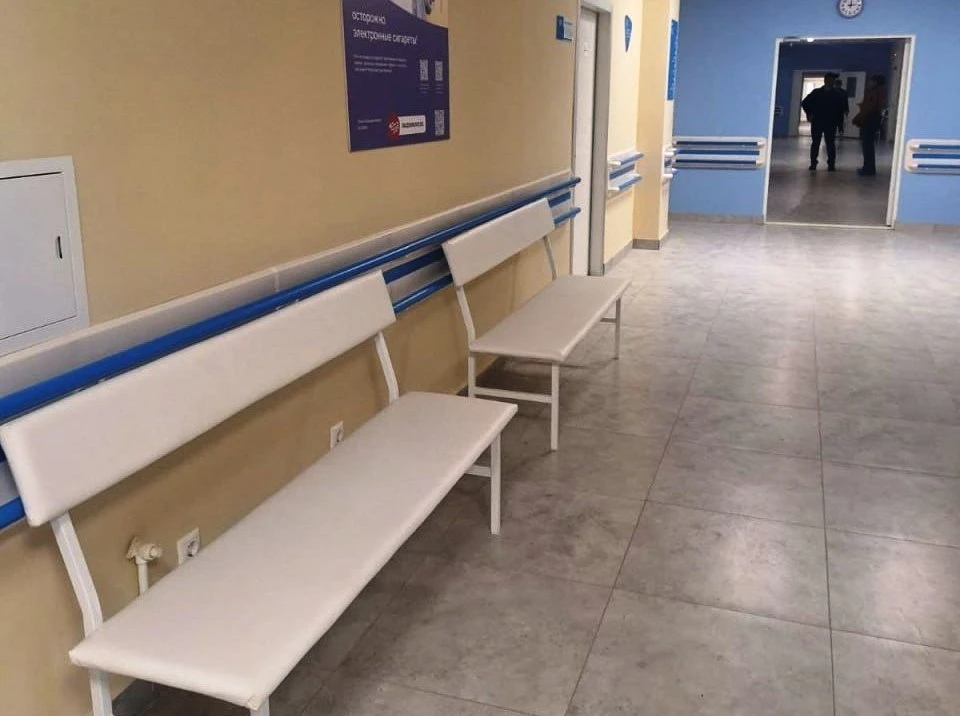 Поликлиника на Правом берегу примет пациентов до начала июля.