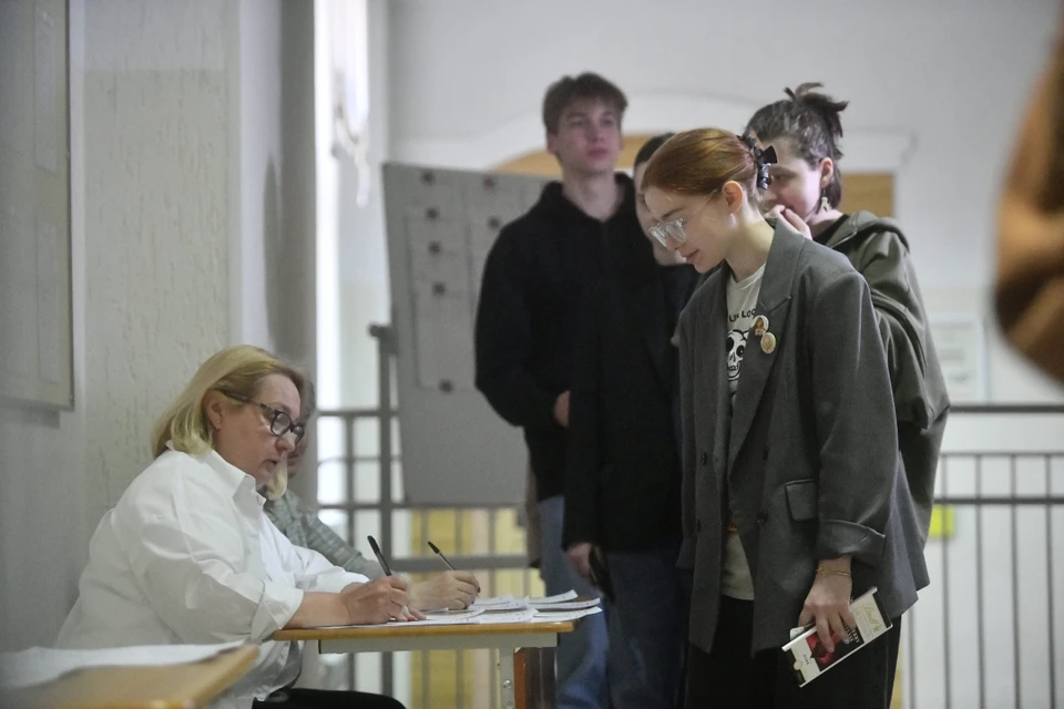 В Иркутской области выпускники сдали ЕГЭ по биологии, географии и иностранному.