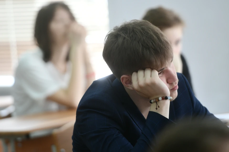 Многие ребята еще нервничают в ожидании результатов.