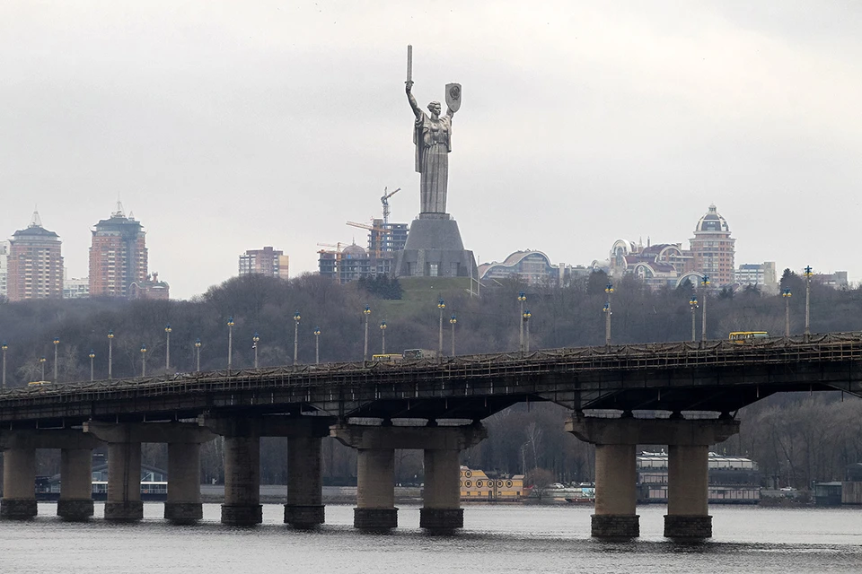 Военный эксперт Корнев рассказал о возможностях РФ разрушить переправы на Днепре