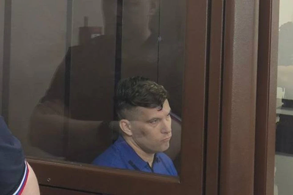 Бывшего чиновника обвиняли в получении взяток от предпринимателя