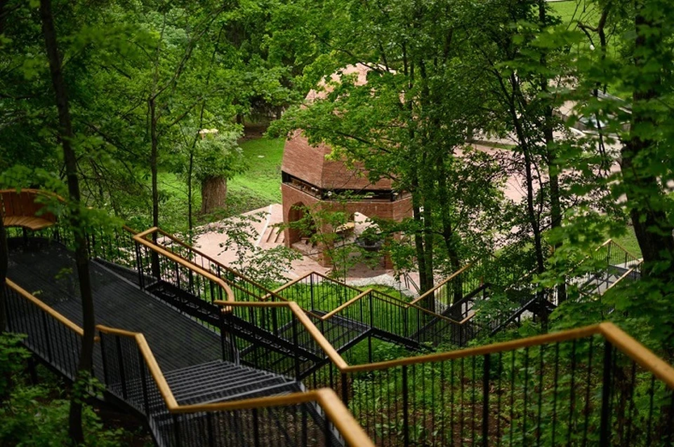 Ежегодно родник посещают около 110 тысяч человек. Фото: institute.tatar