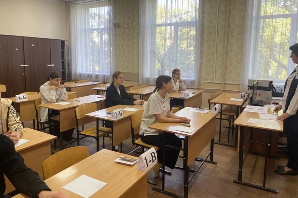 Уже четыре выпускника получили 100 баллов на ЕГЭ в ДНР. Фото: ТГ/Пушилин