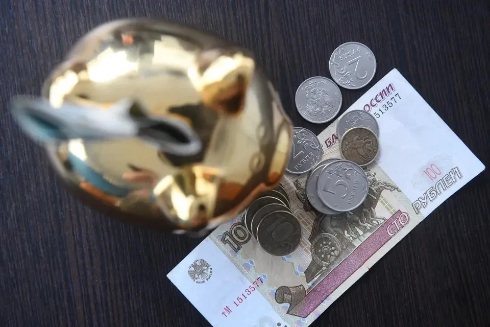 Жители сдали в банки свыше 1,1 миллиона монет, чаще всего несли десяти- и двухрублевые.