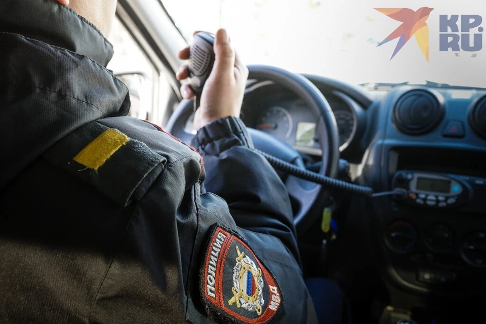 Полицейский отказался от денег и зафиксировал попытку дачи взятки.