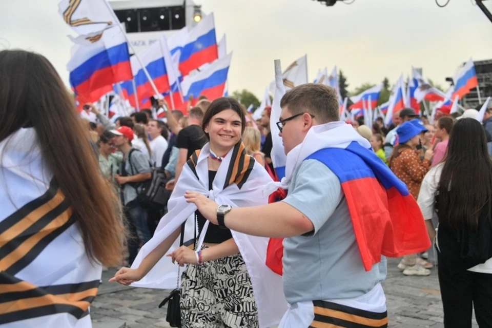 Жителей Коми, которые работают по графику пятидневки, ожидают длинные выходные - с 12 по 15 июня.