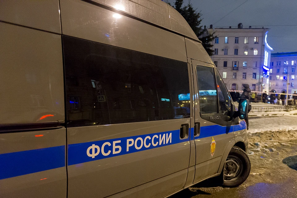 ФСБ не дала совершить преступление украинцу, который намеревался шпионить в пользу ВСУ.