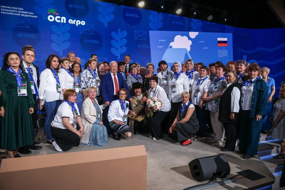 «Единая Россия» назвала имена лучших почтальонов страны.