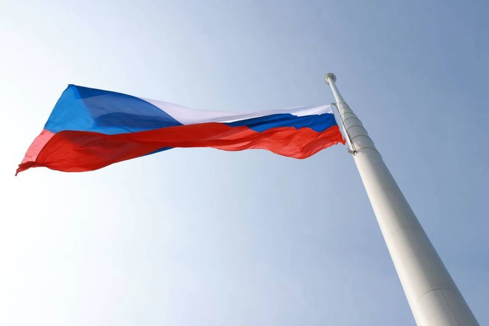 Высота башни 179 метров.