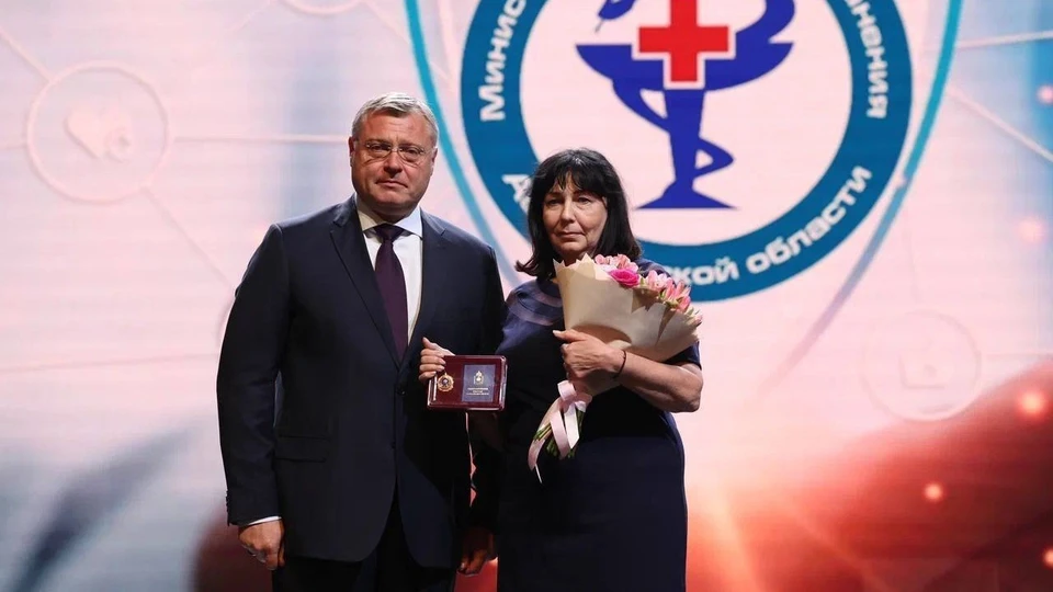 Игорь Бабушкин пожелал медикам крепкого здоровья, мира, добра и новых успехов