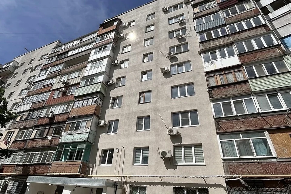 В Жовтневом районе Мариуполя восстановили многоэтажку на улице Гранитной. Фото: «РКС-НР»