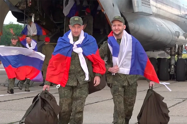 Украина становится все меньше, российских пленные вернулись домой и «жужжалка» опять заговорила на фоне ударов на Ближнем востоке: Последние новости о ситуации вокруг Украины на 16 июня.