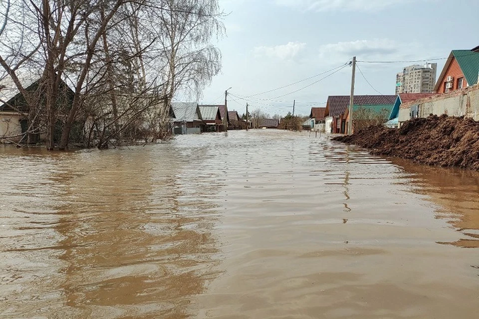 Дождевые паводки продолжают влиять на крупные реки Якутии