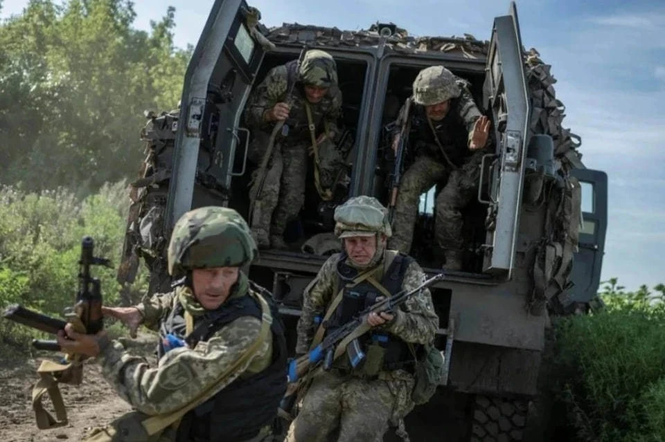 Минобороны: ВСУ потеряли свыше 1300 военных в зоне спецоперации за сутки
