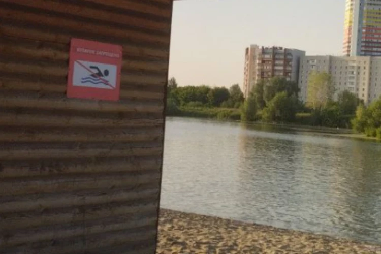 «Взрослые всё видели, пытались спасти и чуть не погибли»: очевидцы рассказали подробности о гибели 12-летней девочки на озере