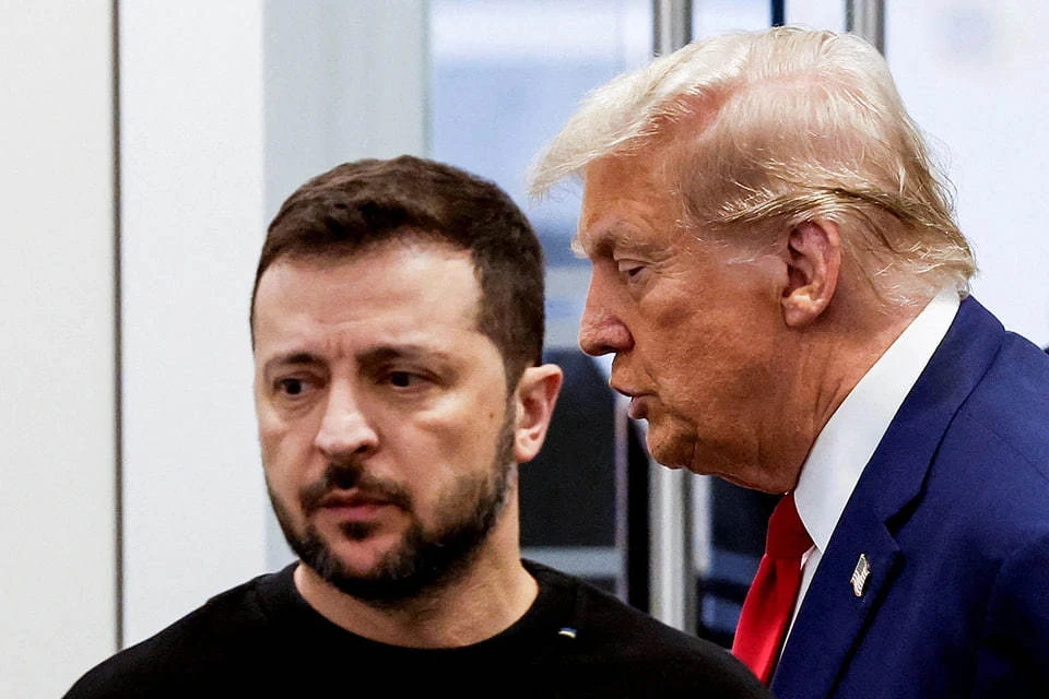 BZ: Сорванная встреча Зеленского и Трампа на G7 стала ударом для Украины