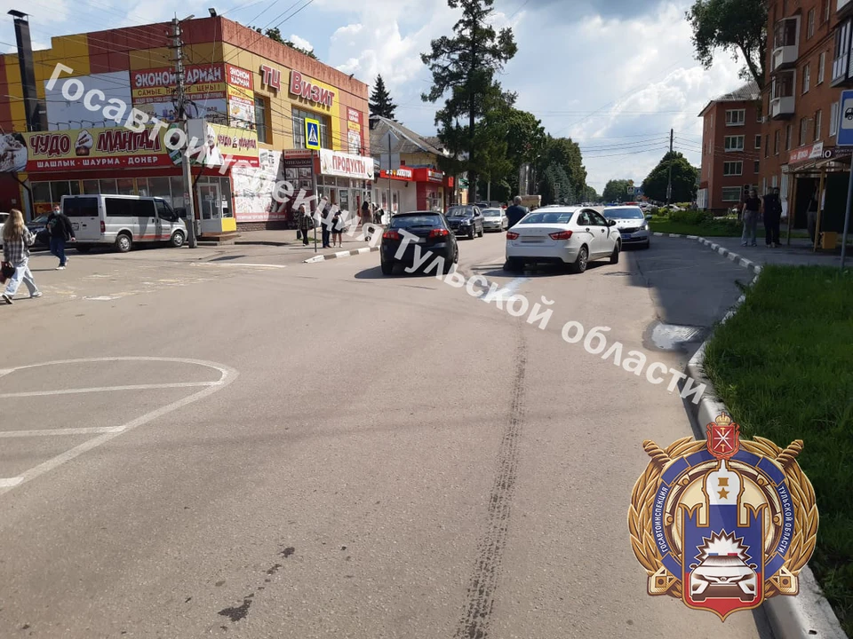 Пенсионерка попала под колеса легковушки в Узловой Тульской области