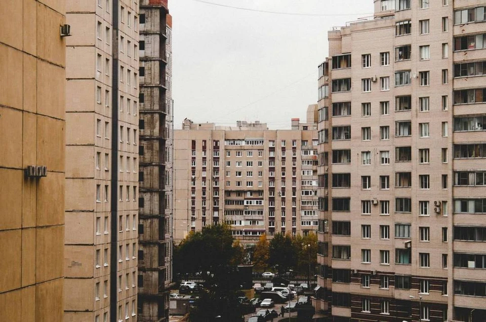 Российский разработчик Роман Власов научил здания «говорить» о своих проблемах. Фото: pexels.com.