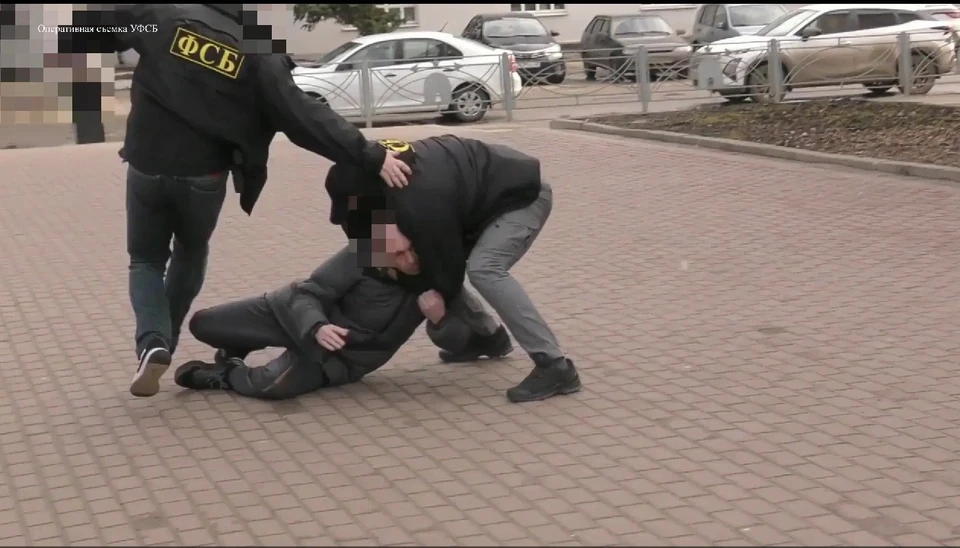 46-летнего мужчину задержали сотрудники регионального УФСБ