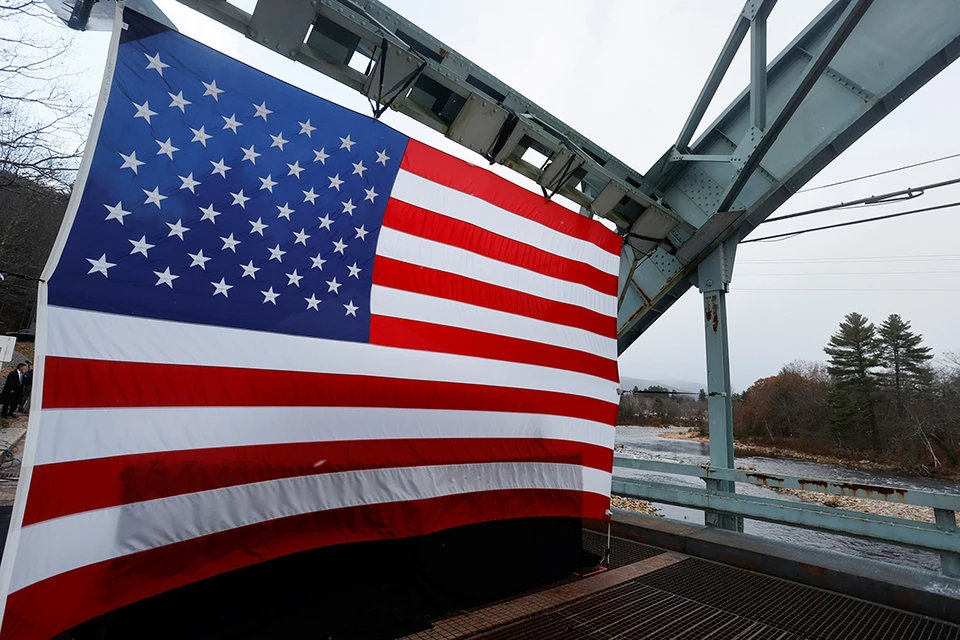 США направили к границам Ирана два военно-транспортных самолета.