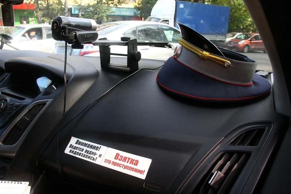 Инспекторов задержали и возбудили уголовные дела по тяжким статьям