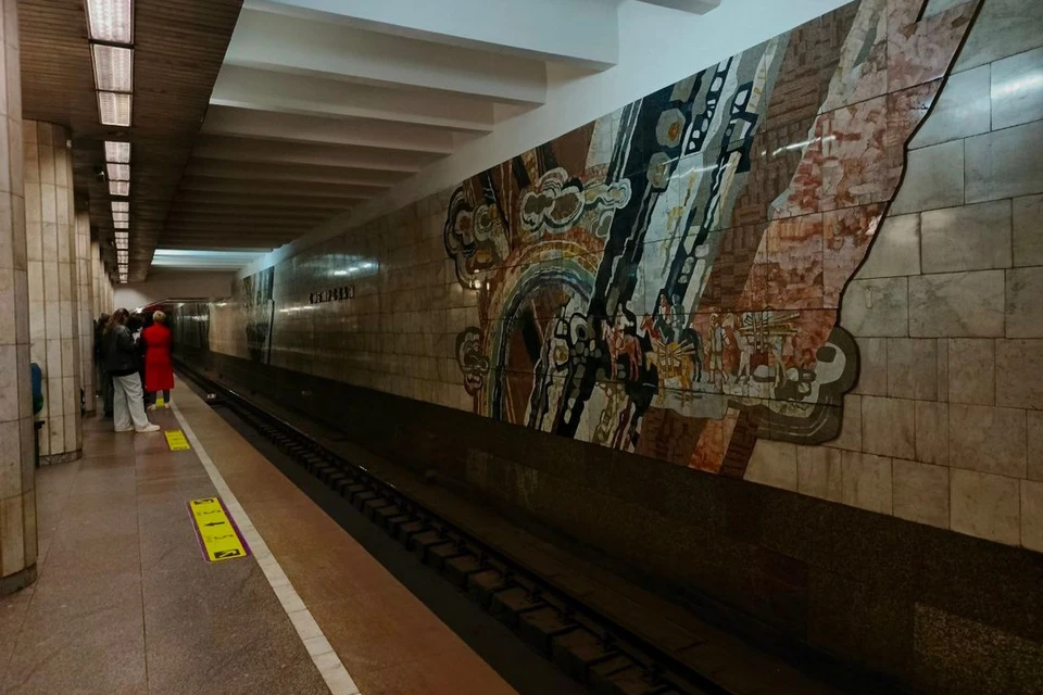 В Новосибирском метрополитене до конца 2025 года планируют запустить оплату по биометрии.