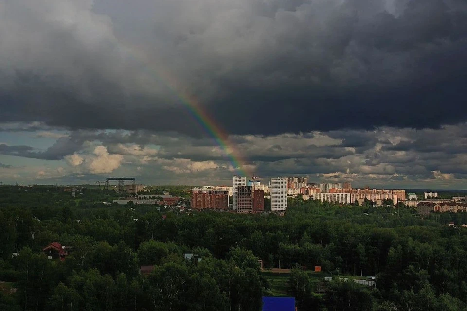 Горожане делятся фото природного чуда