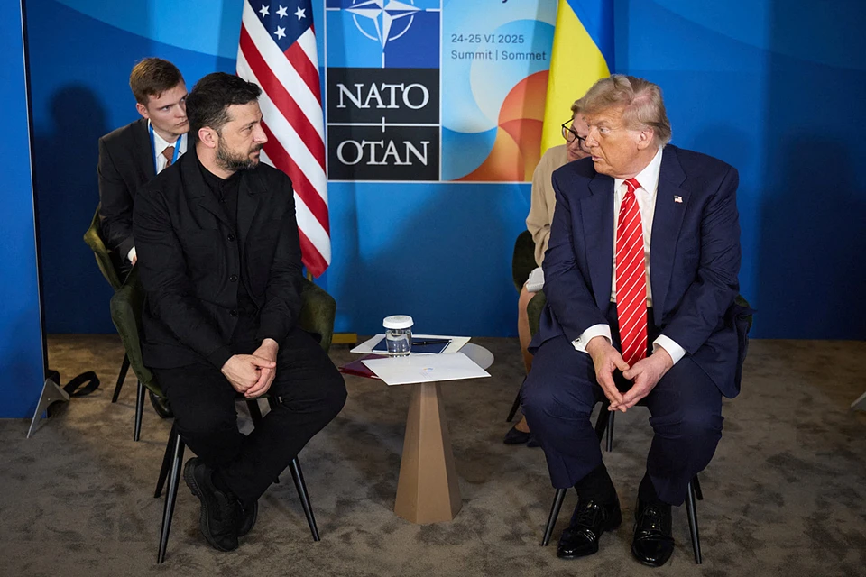 Судя по словам Трампа, глава киевского режима лебезил перед ним, как мог