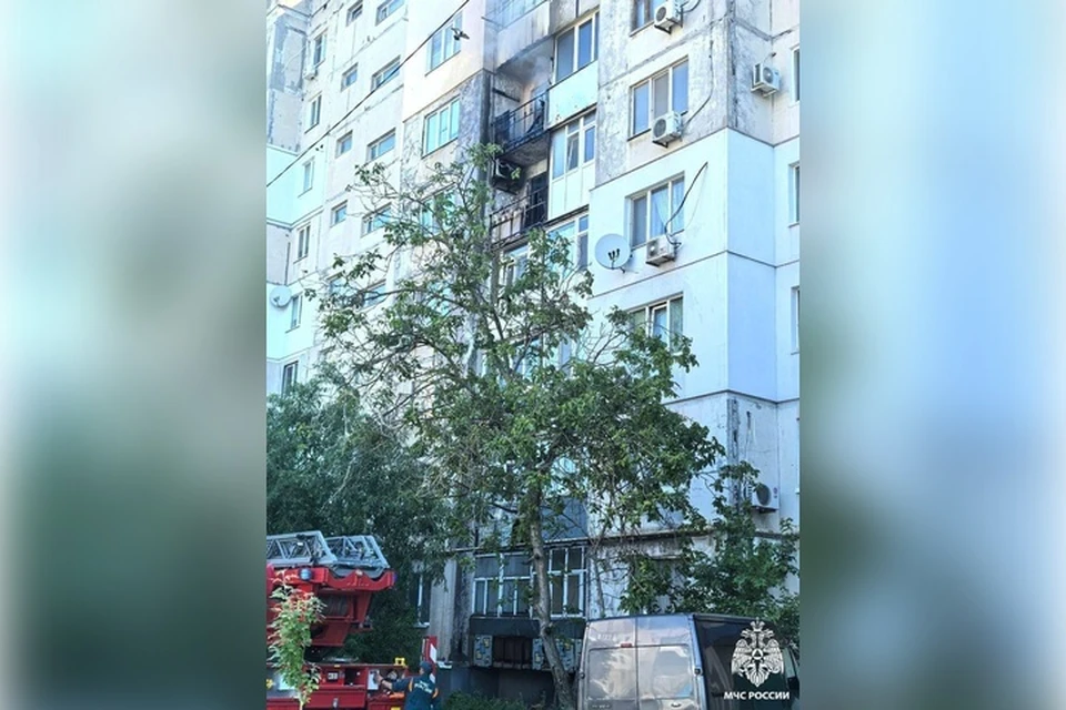 Три балкона выгорело в девятиэтажке в Бердянске. Фото: администрация Бердянска