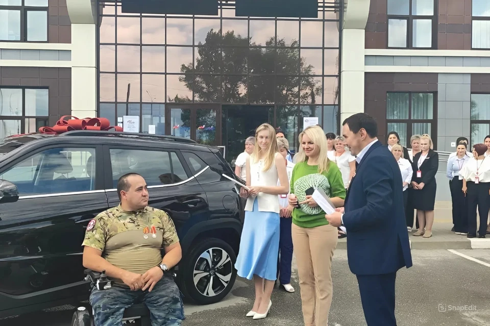 В регионе это уже третий автомобиль с ручным управлением для бойцов СВО с тяжелой инвалидностью.