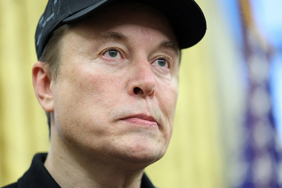 Маск спросил у Хаменеи о сатане.