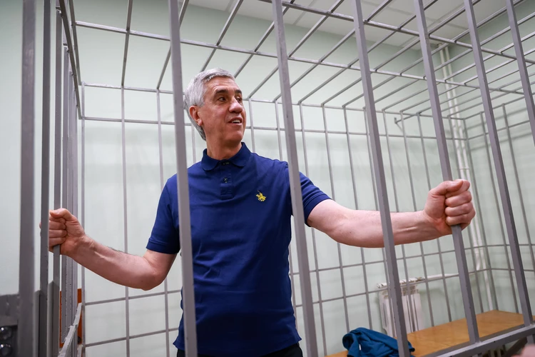 Анатолий Быков возвращается домой: осужденного на 20 лет криминального авторитета разрешили этапировать из Карелии ближе к Красноярску