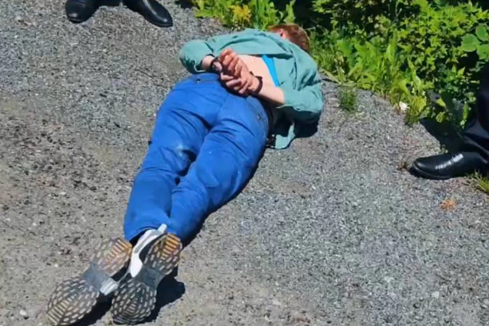Оказалось, что у женщины не было водительских прав. Фото: принтскрин видео УМВД России по Приморью.